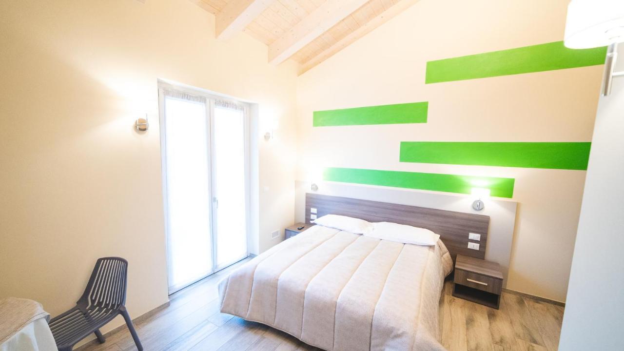 La Casa Di Alice Appartement Rodello Buitenkant foto